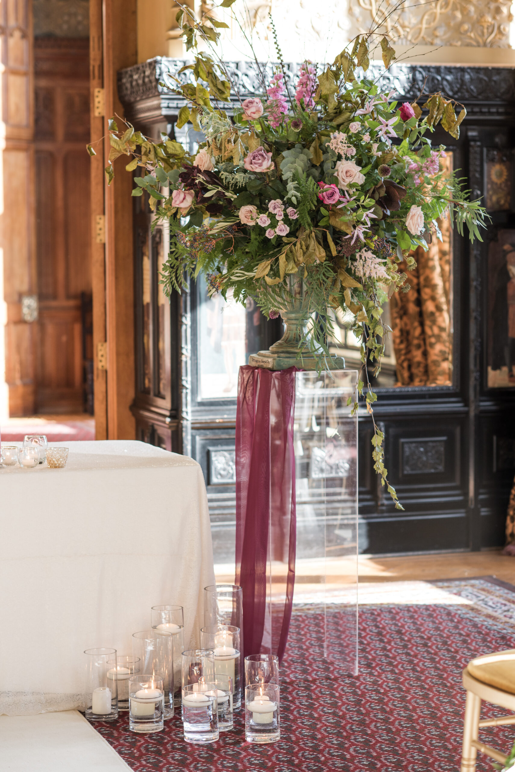 Floral-urn-wedding-ambience-venue-styling-york