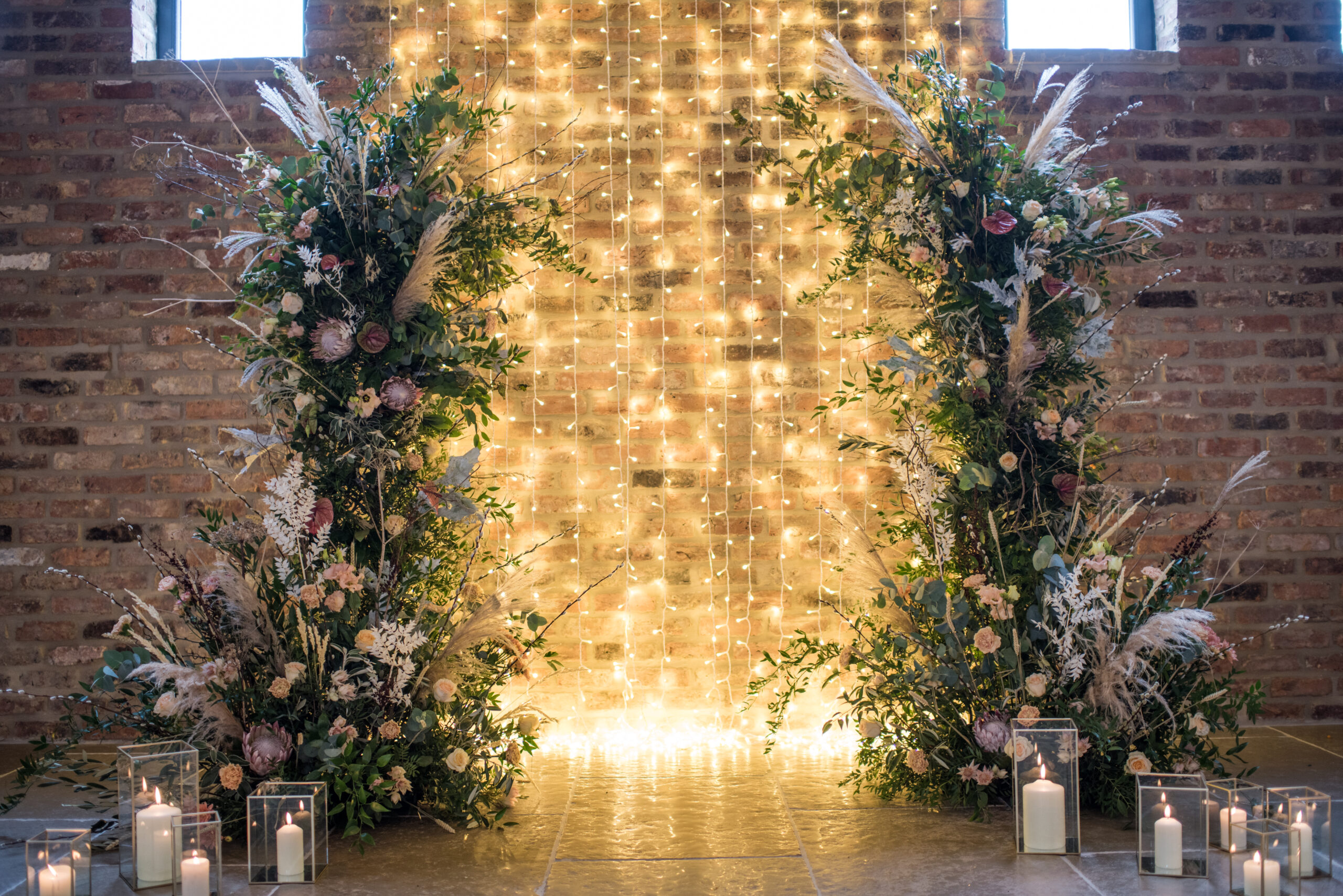 dried-floral-wedding-arch-ambience-venue-styling-york