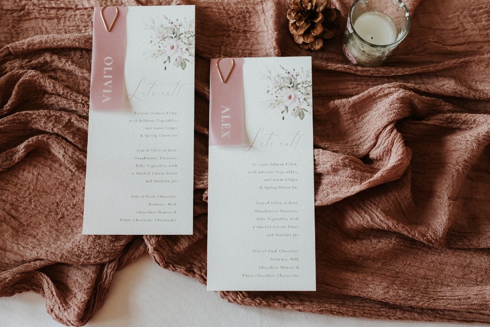 A seasonal, romantic, berry colour palette