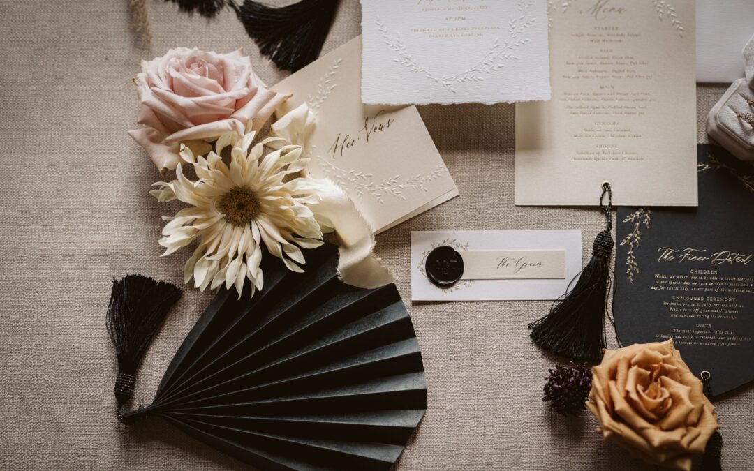 A luxurious winter wedding, black tie with a twist!